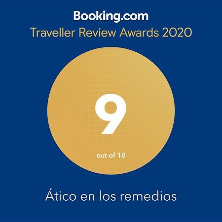 Atico En Los Remedios Sevilla Bagian luar foto
