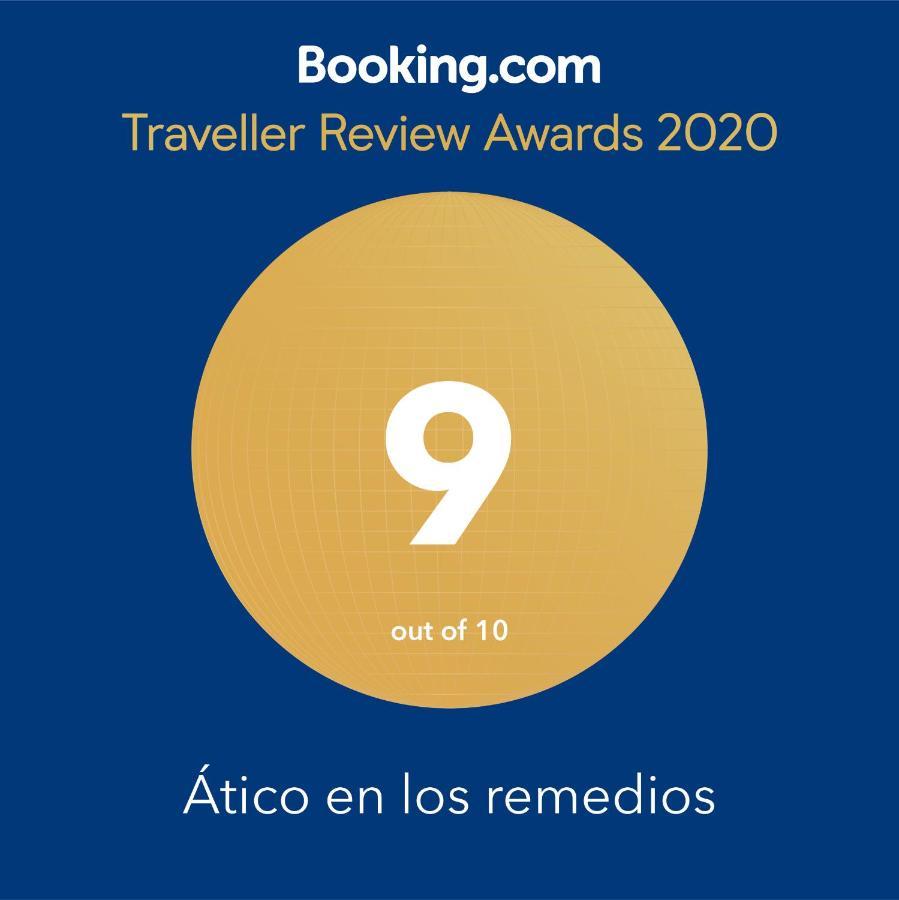 Atico En Los Remedios Sevilla Bagian luar foto
